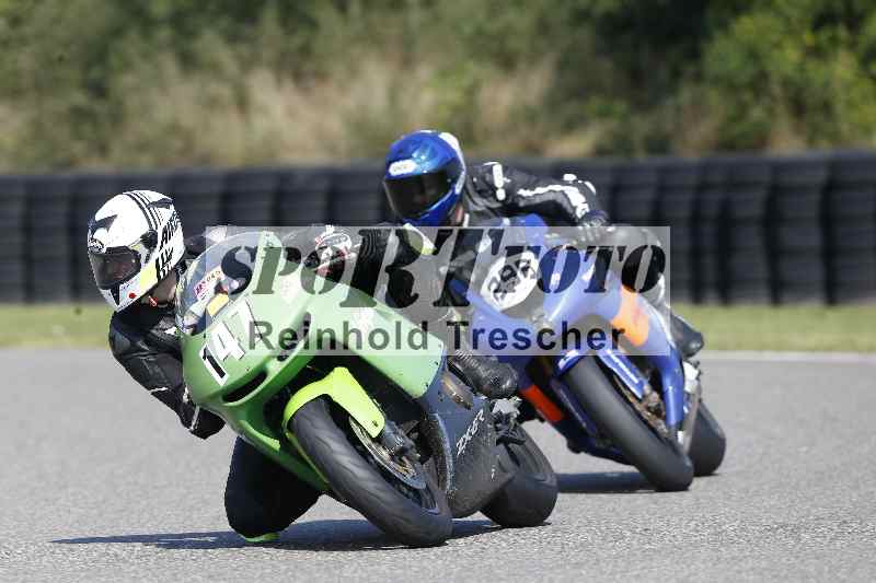/44 09.08.2025 Plüss Moto Sport ADR/Freies Fahren/296
